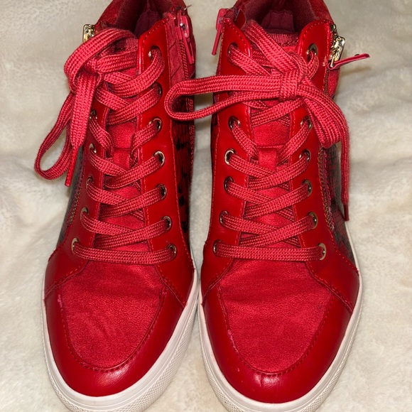 Aldo Red Wedge Sneakers with Snake Print - Picture 2 of 5